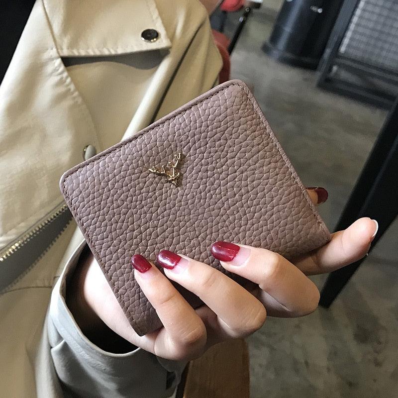 Women's Genuine Leather Compact Wallet Roseli